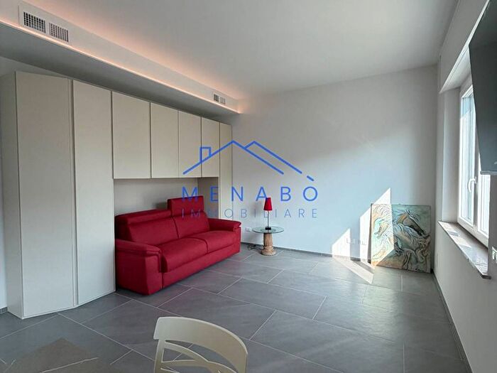 Appartamento monolocale in affitto in Viale della Repubblica, Centro, Valenza