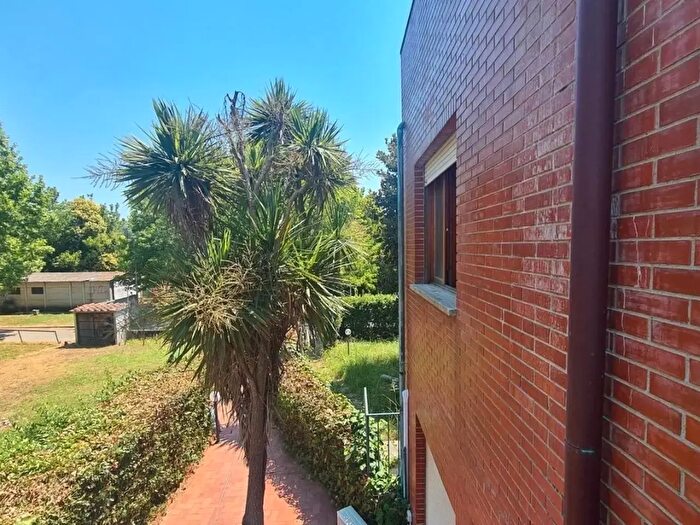 Casa con 5 locali in vendita in N, Pisa