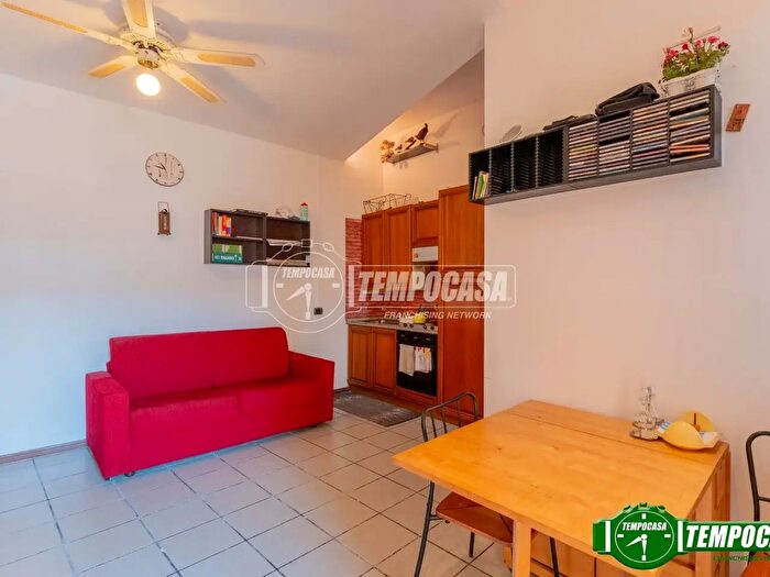 Appartamento monolocale in vendita in Via Isonzo, Bernate Ticino