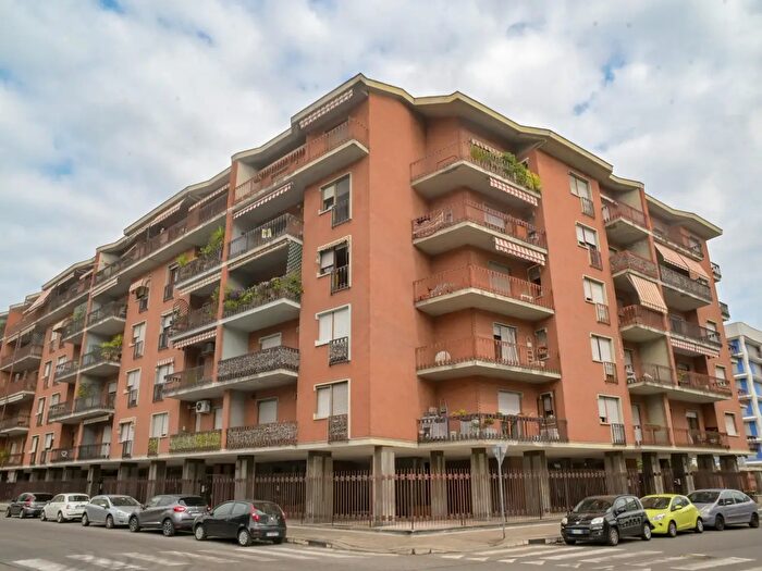 Appartamento quadrilocale in vendita in Via Nicomede Bianchi, Torino