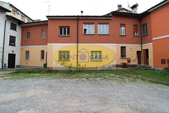 Casa con 7 locali in vendita in Borghetto Lodigiano