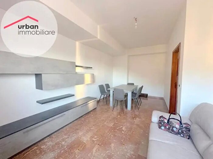 Appartamento con 5 locali in affitto in Via Mulino di Pile, LAquila