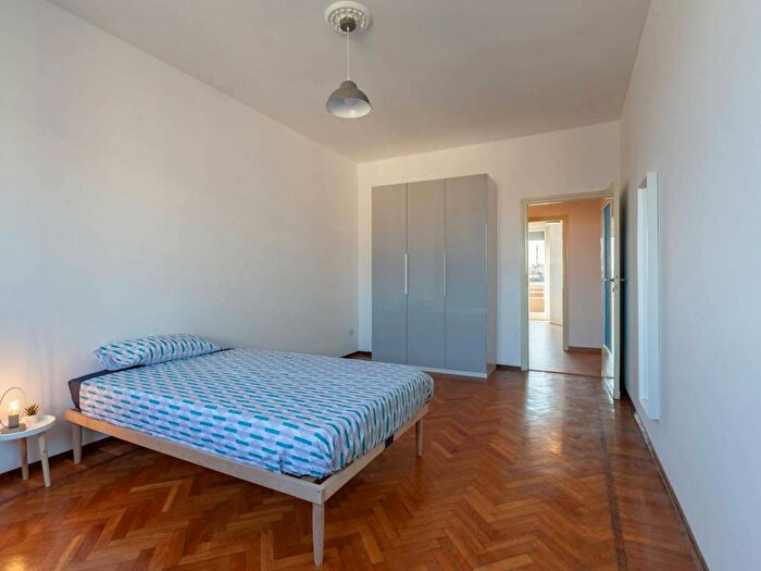 Appartamento quadrilocale in affitto in Via Michelangelo Buonarroti, Vercelli Wagner, Milano