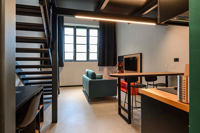 Appartamento monolocale in affitto in Viale Giovanni Suzzani, Milano