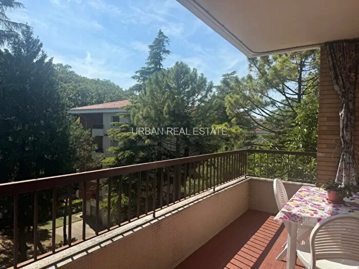 Appartamento trilocale in vendita in Via Antoni, Trieste