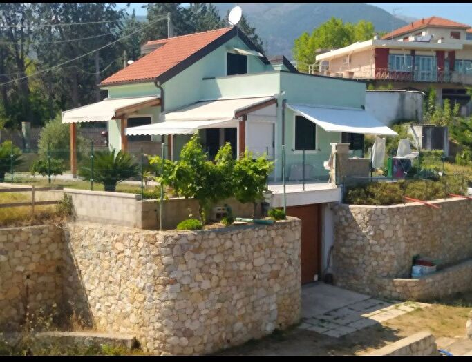 Casa in vendita in Via Fornaci Boissano, Boissano