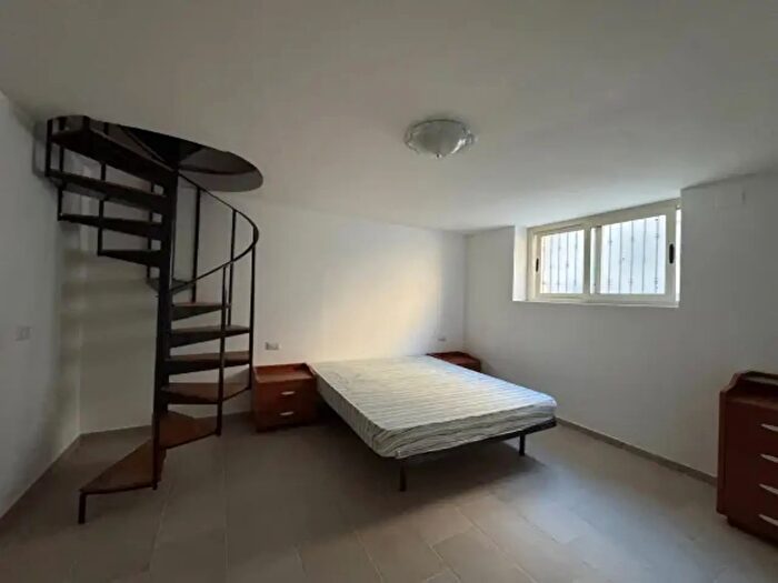 Appartamento bilocale in affitto in Via Santa Cecilia, Messina