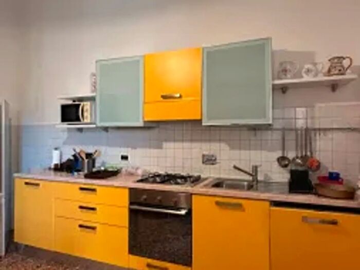 Appartamento con 5 locali in affitto in La Spezia