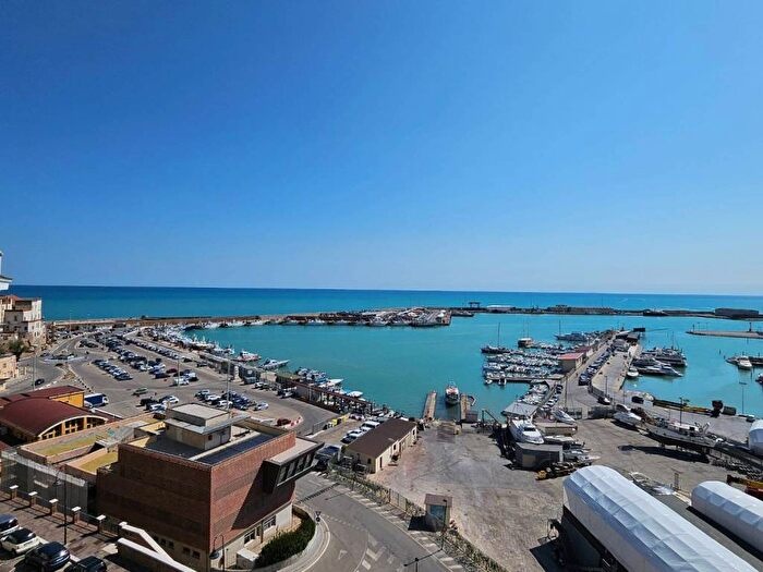 Appartamento bilocale in affitto in Corso Vittorio Emanuele III, Centro, Termoli