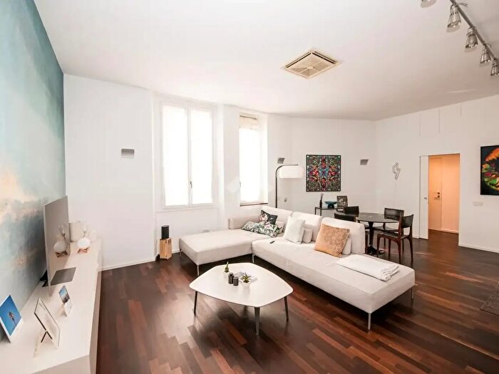 Appartamento bilocale in vendita in Via Rosolino Pilo, Milano