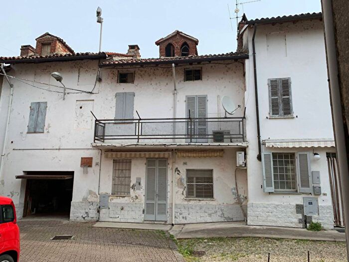 Casa con 6 locali in vendita in Corso Giovanni Josti, Centro, Mortara
