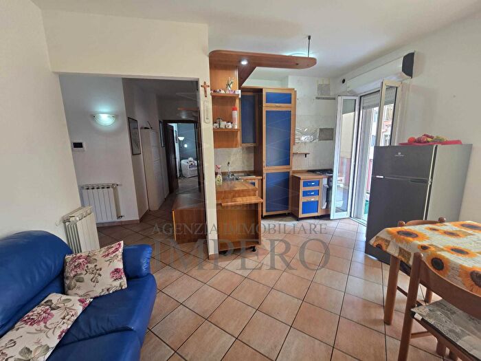Appartamento trilocale in vendita in Via Asse, Ventimiglia