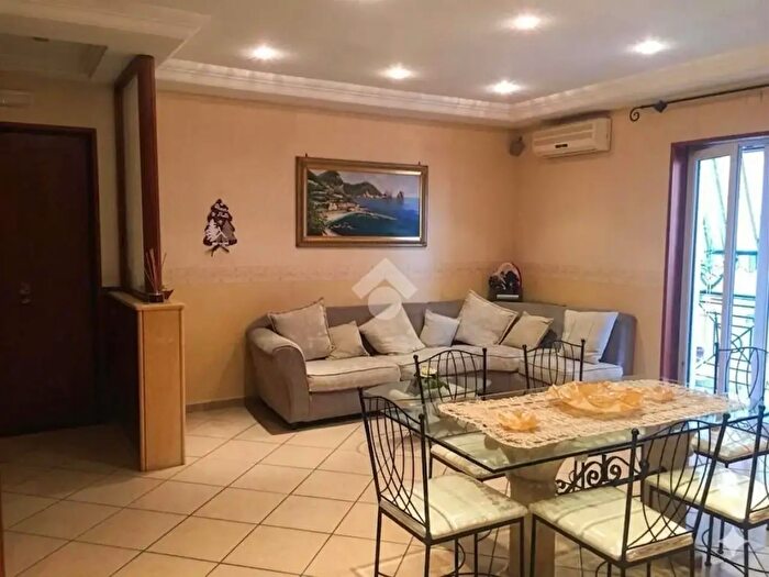 Appartamento trilocale in vendita in Via Campania, Melito Di Napoli