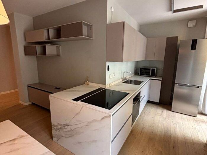 Appartamento trilocale in affitto in Via Giacomo Venezian, Città Studi, Milano