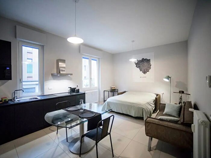 Appartamento monolocale in vendita in Via Tolmezzo, Milano