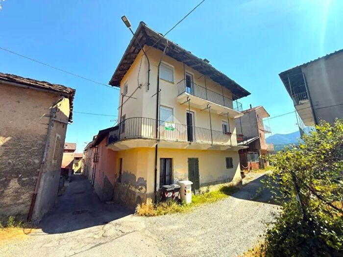 Casa trilocale in vendita in Borgata Selvaggio Sopra, Coazze