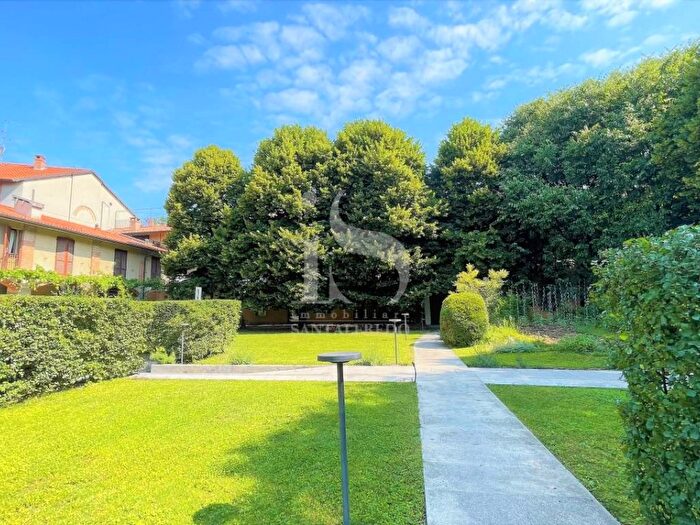 Appartamento bilocale in affitto in VIA LIBERTA, Centro, Concorezzo