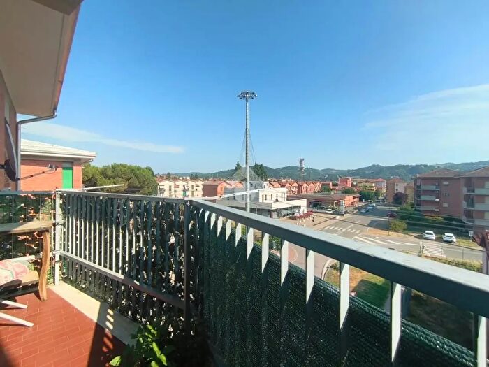 Appartamento con 5 locali in vendita in Via S Defendente, Acqui Terme