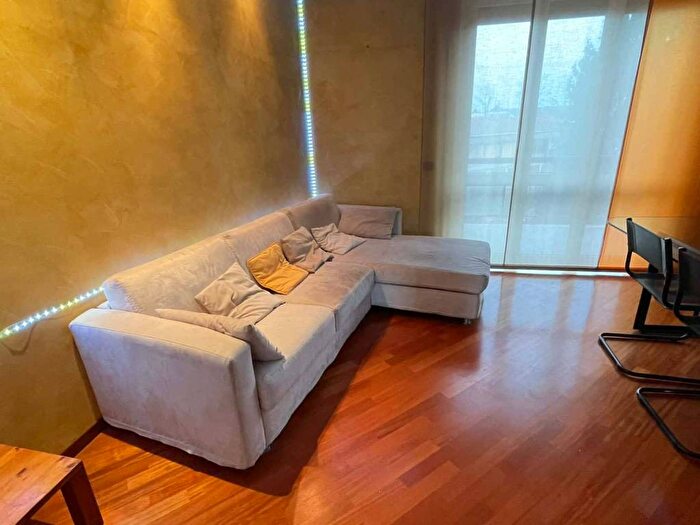 Appartamento trilocale in affitto in Via Confalonieri, Altopiano Baruccana, Seveso