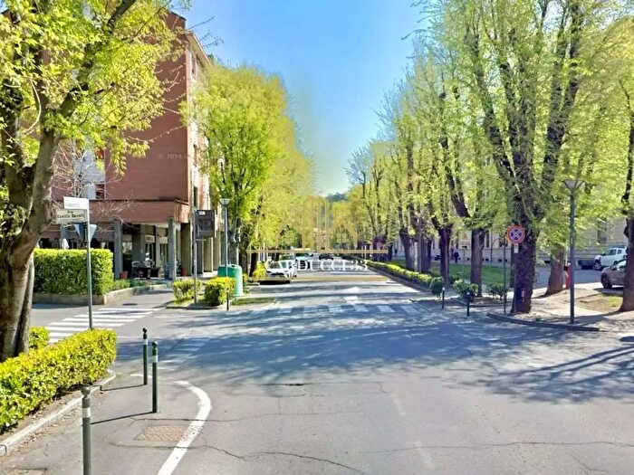 Appartamento trilocale in vendita in Tortona