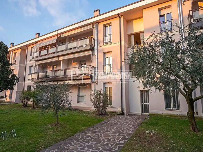 Appartamento trilocale in vendita in Via Salvador Allende, Montichiari