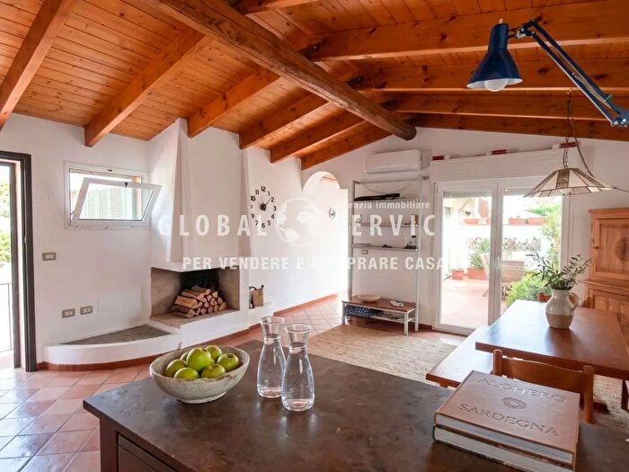 Appartamento quadrilocale in vendita in Via Foradada, Alghero