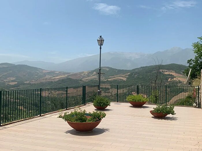 Casa in vendita in Altino