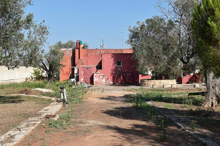 Casa trilocale in vendita in Via Mollone, Copertino