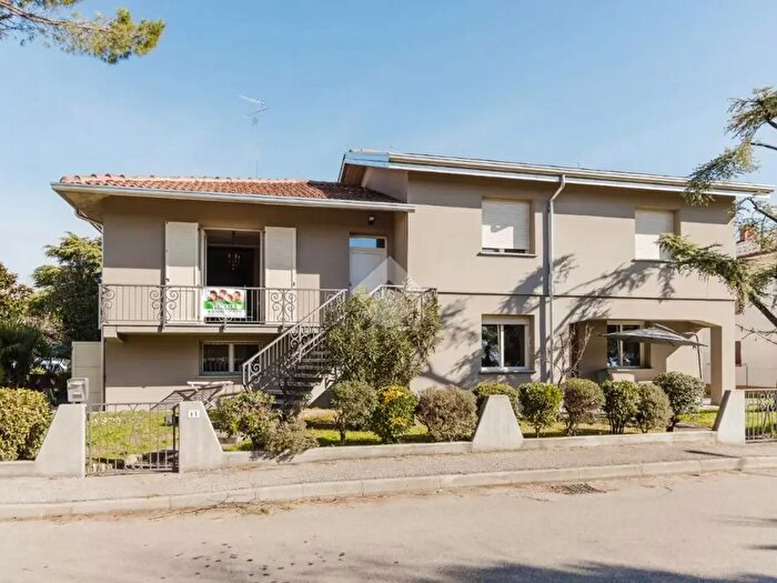 Casa quadrilocale in vendita in Via S Bolivar, Lugo