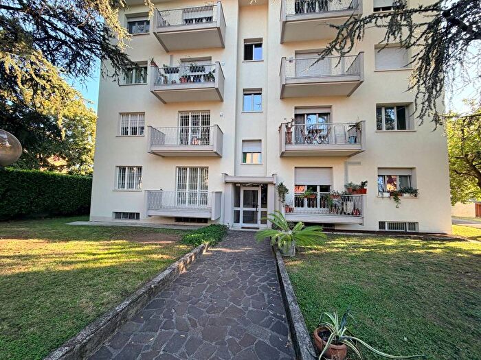 Appartamento quadrilocale in affitto in Via Milano, Centro, Cernusco sul Naviglio