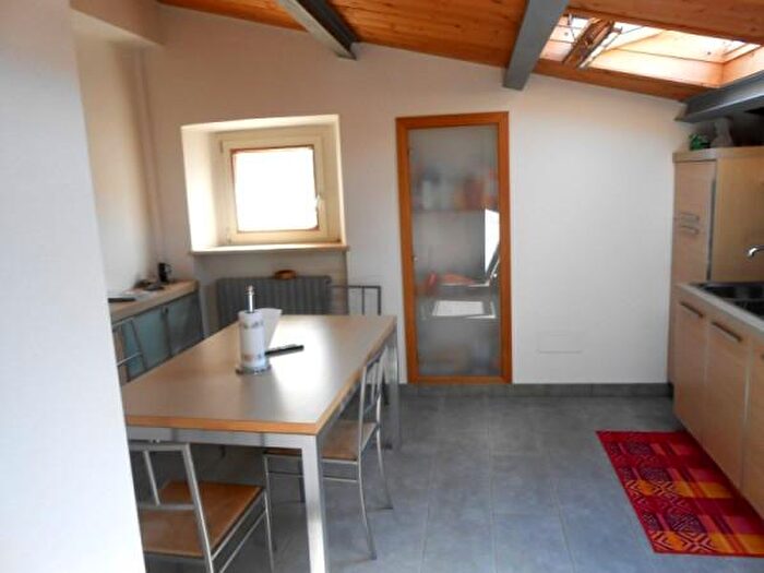 Appartamento con 6 locali in vendita in Via Montegrappa, Jesi