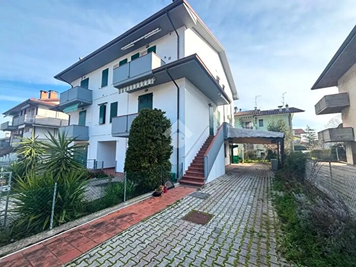 Appartamento quadrilocale in vendita in Via Thomas Alva Edison, Gatteo