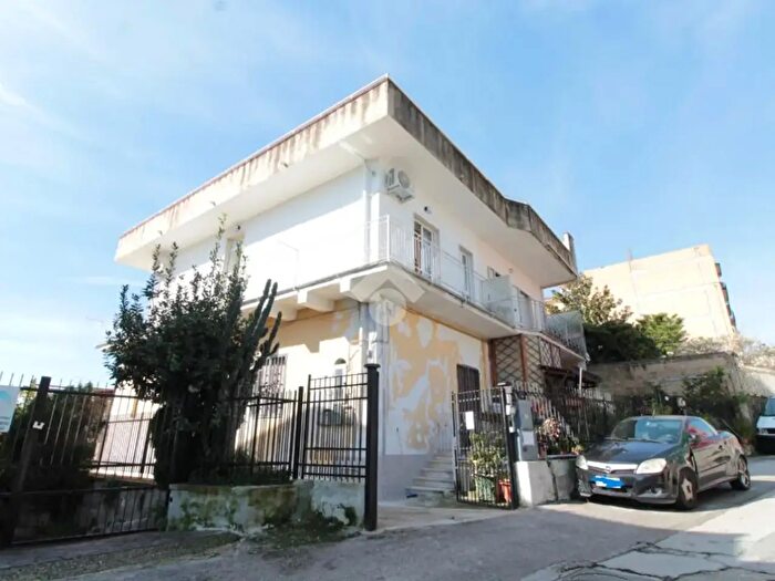 Appartamento bilocale in affitto in Via Monticello, Caserta