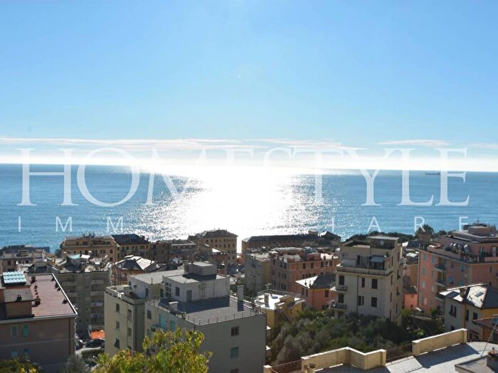 Appartamento bilocale in affitto in Via Giovanni Bettolo, Quinto, Genova