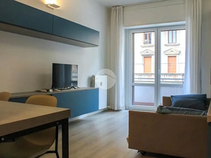 Appartamento monolocale in vendita in Via Luigi Federico Menabrea, Milano