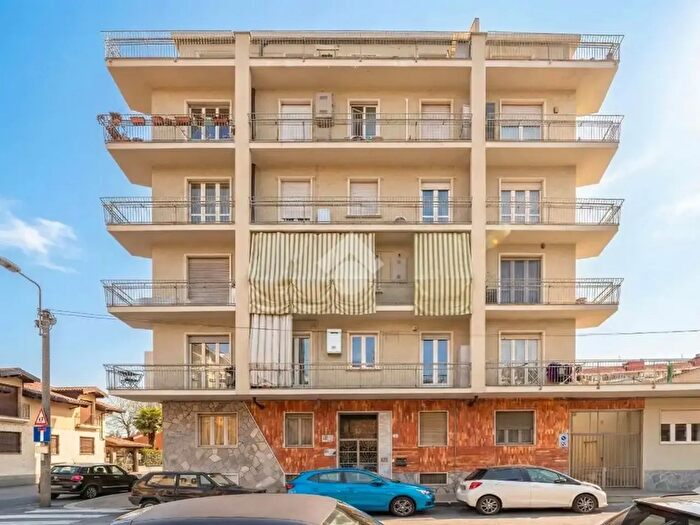 Appartamento bilocale in vendita in Via Premuda, Torino