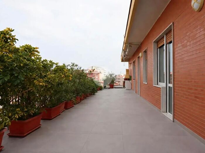 Appartamento quadrilocale in vendita in Via Filippo Corridoni, Pescara