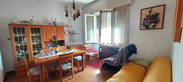 Appartamento quadrilocale in vendita in Via Cesenatico Cesenatico, Cesenatico