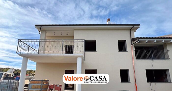 Appartamento con 5 locali in vendita in Acqui Terme