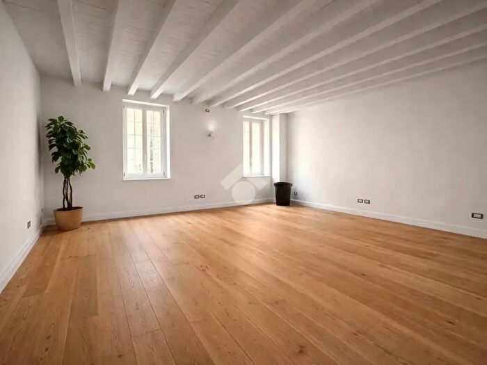 Appartamento trilocale in vendita in Via Ponte Fabbro, Cologne