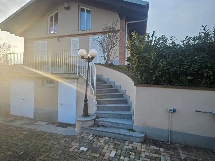 Appartamento quadrilocale in affitto in Via ai Colli, Barbania