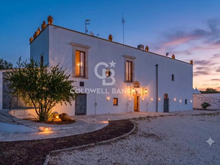 Casa con 20 locali in vendita in Contrada Lella, Crispiano