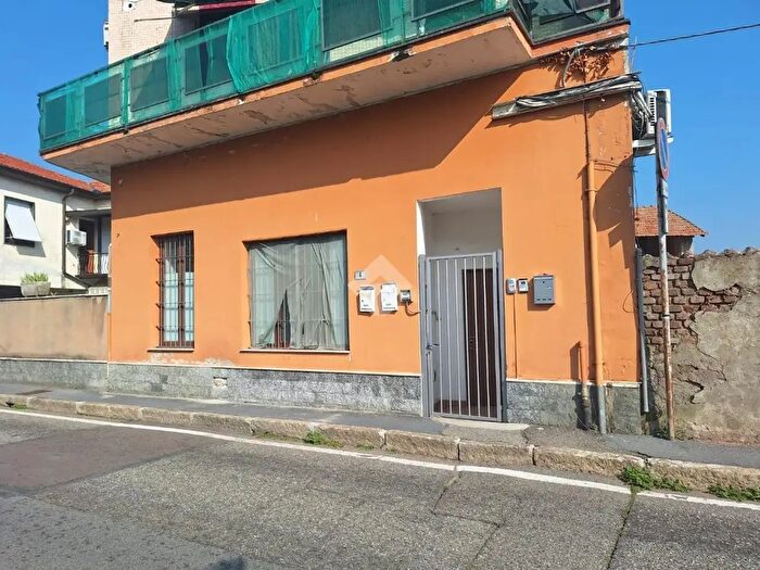 Casa bilocale in vendita in Via Ponte Nuovo, Boffalora Sopra Ticino