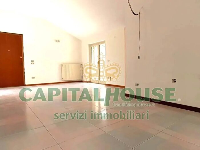 Appartamento quadrilocale in affitto in Piazza Medaglie d'Oro, Capua