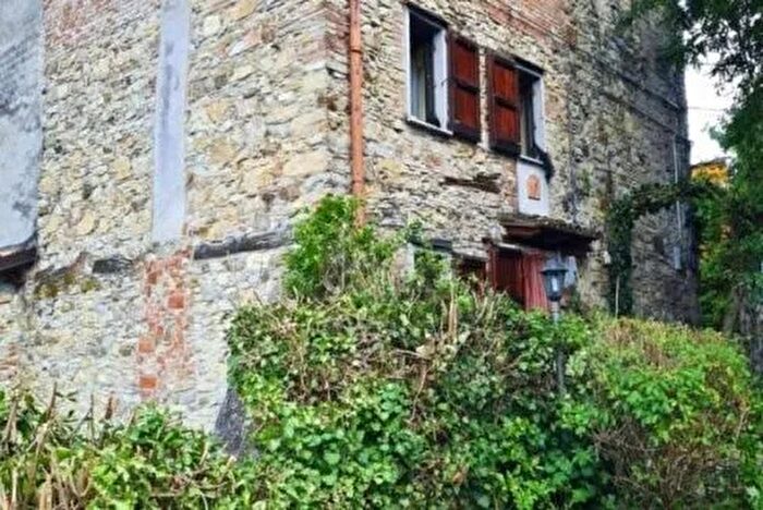 Casa bilocale in vendita in Vie Interne Frazione Tassara Alta Val Tidone, Alta Val Tidone