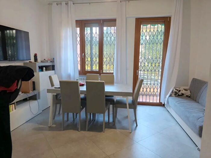 Appartamento trilocale in vendita in Via San Quirico, Firenze