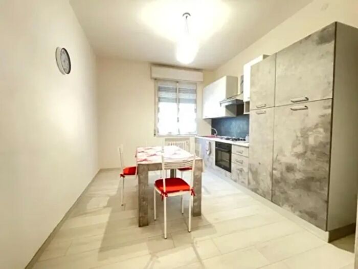 Appartamento quadrilocale in affitto in Via Alfonso Piazza, Modena