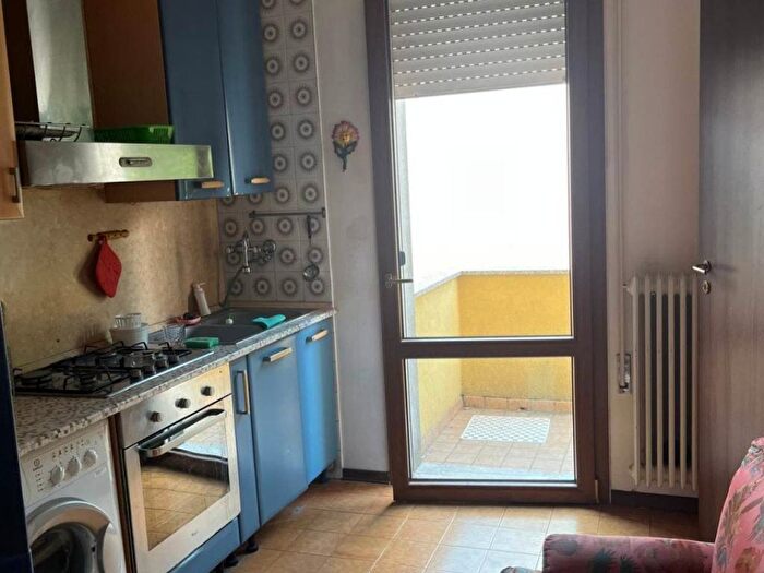 Appartamento trilocale in affitto in Via Giambattista Belzoni, Portello Ospedali, Padova