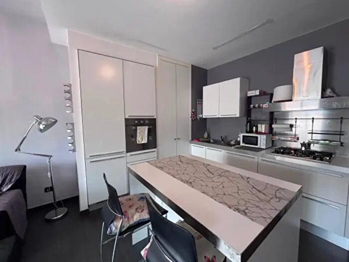 Appartamento bilocale in vendita in Via Giacomo Leopardi, Porto San Giorgio