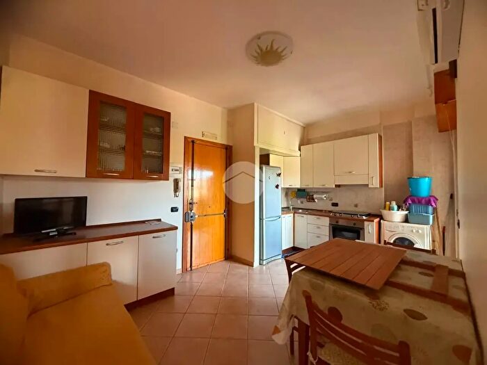 Appartamento trilocale in vendita in Via Lauro, Scalea